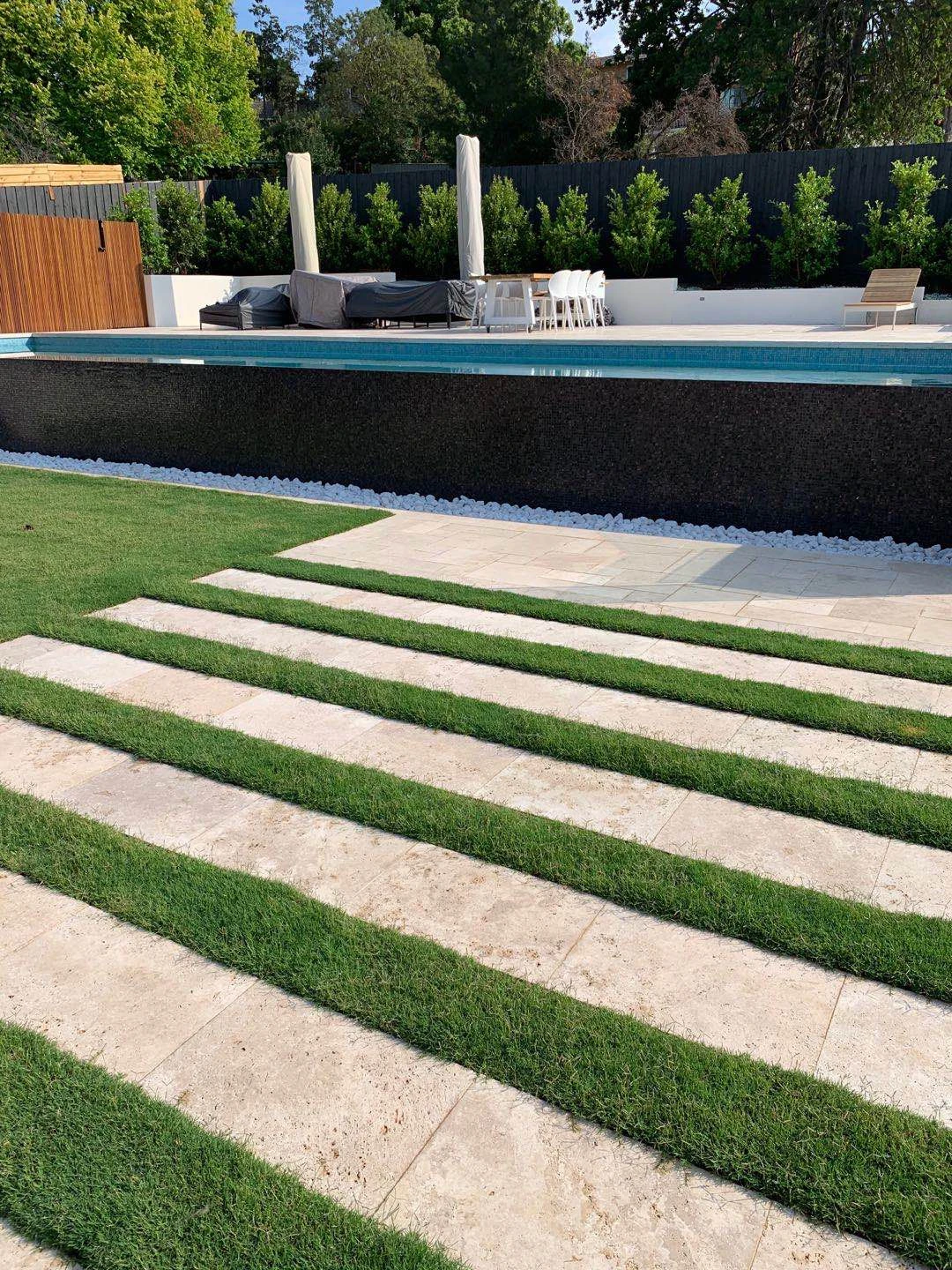 preview for Beige Travertine, Tumbled and Unfilled 3