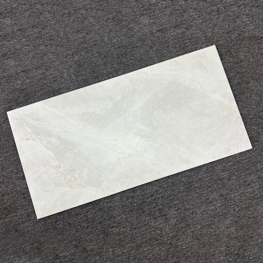 CaesarStone Light  600x1200 Lappato 2
